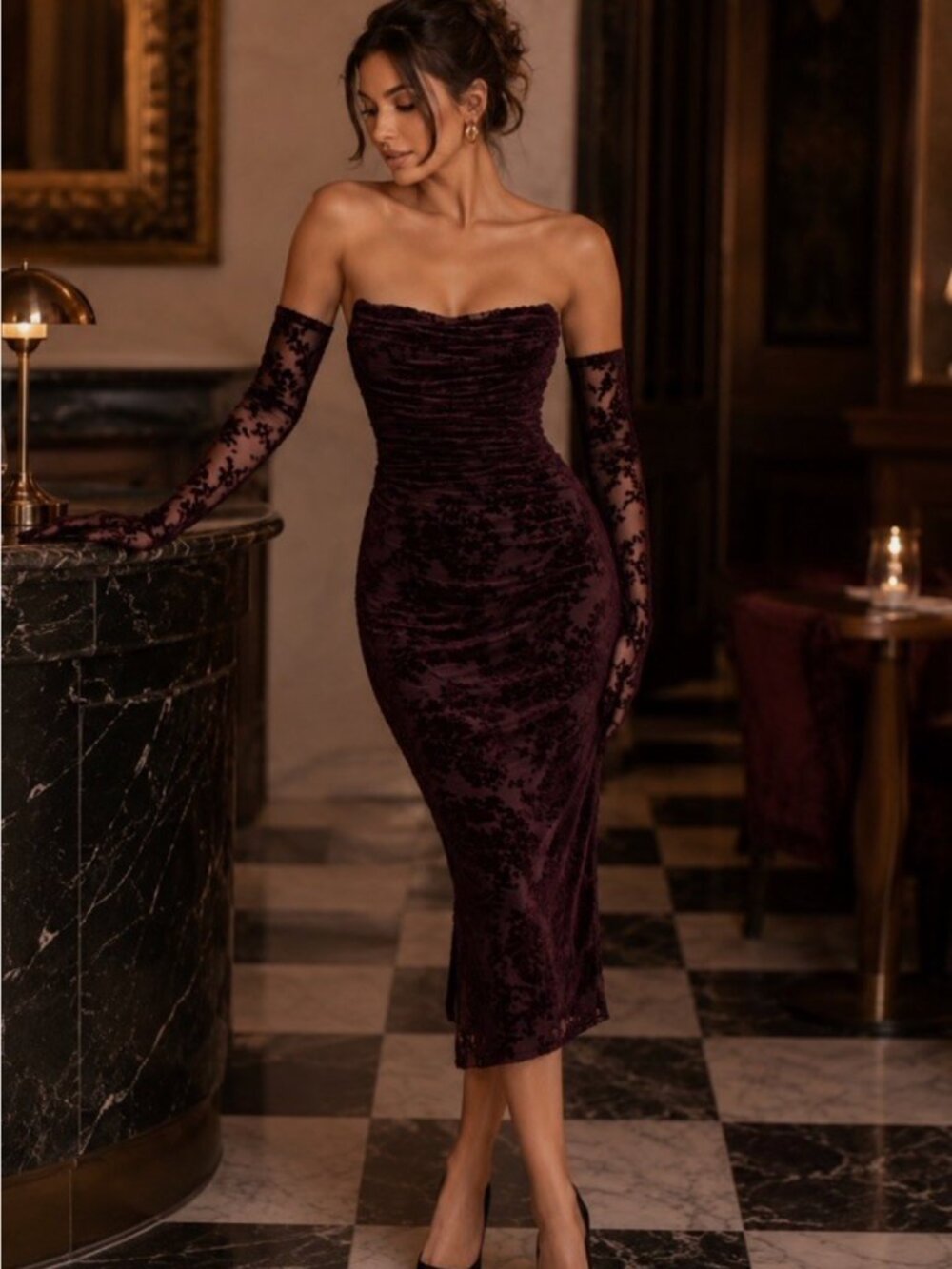 House of CB Isadora Strapless Lace Dress with Gloves Small